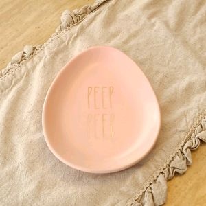 Rae Dunn Easter Peep Peep Plate